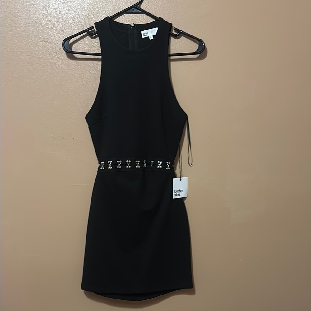 Black Sleeveless Dress
